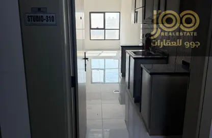 شقة - 1 حمام للايجار في ضاحية السلامة - أم القيوين