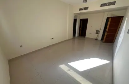 Apartment - 1 Bedroom - 2 Bathrooms for rent in Ajman Corniche Residences - Ajman Corniche Road - Ajman