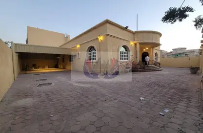 Villa - 4 Bedrooms - 5 Bathrooms for rent in Al Rawda 1 - Al Rawda - Ajman