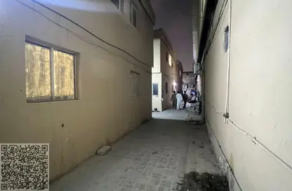 سكن عمال - استوديو - 4 حمامات للايجار في مبنى جيباس 2 - عجمان الصناعية 2 - المنطقة الصناعية - عجمان