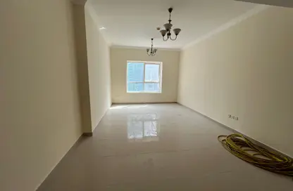Apartment - 2 Bedrooms - 2 Bathrooms for rent in New Al Taawun Road - Al Taawun - Sharjah