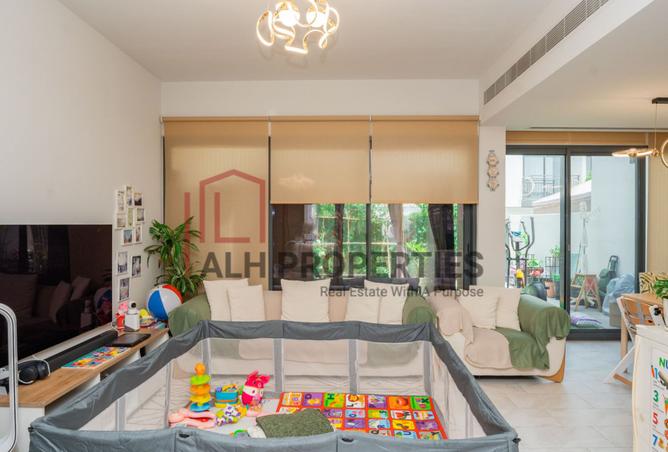 15811002 - Property Image 2