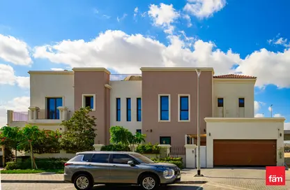 Villa - 4 Bedrooms - 6 Bathrooms for sale in Jumeirah Park Homes - Jumeirah Park - Dubai