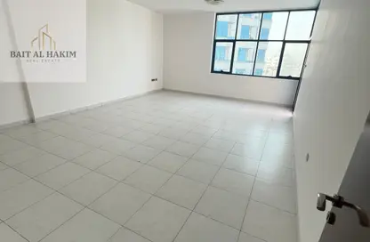 Apartment - 3 Bedrooms - 3 Bathrooms for rent in Falcon Tower 5 - Falcon Towers - Ajman Downtown - Ajman