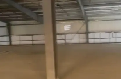 Warehouse - Studio - 1 Bathroom for rent in Al Khawaneej - Dubai