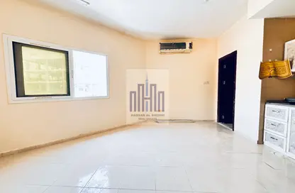Apartment - Studio - 1 Bathroom for rent in Fire Station Road - Muwaileh - Sharjah