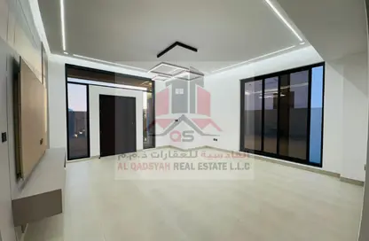 Villa - 5 Bedrooms - 7 Bathrooms for sale in Al Yasmeen 1 - Al Yasmeen - Ajman