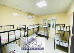 Labor Camp - 8 bathrooms for rent in Mussafah Industrial Area - Mussafah - Abu Dhabi