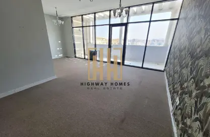 شقة - 2 غرف نوم - 3 حمامات للايجار في بناية مويليح 29 - مويلح - الشارقة