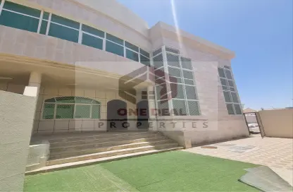 Villa - 4 Bedrooms - 5 Bathrooms for rent in Al Tawiya - Al Ain