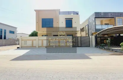 فيلا - 5 غرف نوم - 7 حمامات للايجار في الحليو 2 - الحليو - عجمان