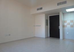 Empty Room image for: Apartment - 1 bedroom - 1 bathroom for rent in Al Ghubaiba Area - Bur Dubai - Dubai, Image 1