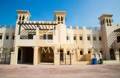 Townhouse - 4 Bedrooms - 3 Bathrooms for sale in Al Hamra Village - Ras Al Khaimah