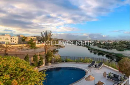 Villa - 4 Bedrooms - 5 Bathrooms for sale in Entertainment Foyer - Mediterranean Clusters - Jumeirah Islands - Dubai