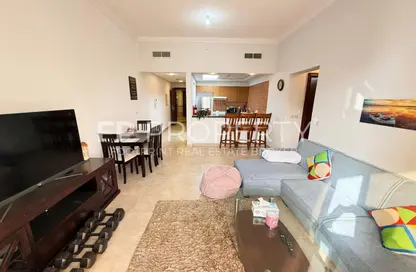شقة - غرفة نوم - 2 حمامات للبيع في طراز فينيسيا - مساكن القناه المائية - مدينة دبي الرياضية - دبي