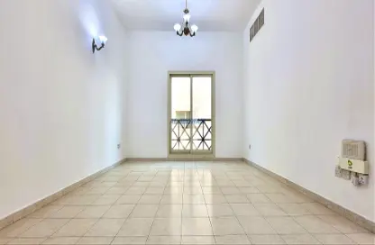 Apartment - 1 Bedroom - 2 Bathrooms for rent in Al Mamzar - Deira - Dubai