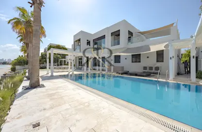 Villa - 5 Bedrooms - 6 Bathrooms for sale in Signature Villas Frond P - Signature Villas - Palm Jumeirah - Dubai