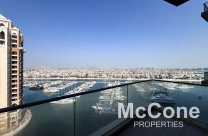 Apartment - 2 Bedrooms - 3 Bathrooms for rent in Emerald - Tiara Residences - Palm Jumeirah - Dubai
