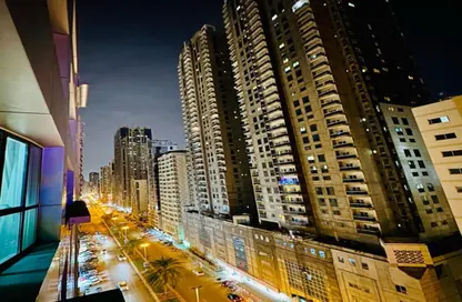 شقة - 2 غرف نوم - 2 حمامات للايجار في شارع التعاون - التعاون - الشارقة
