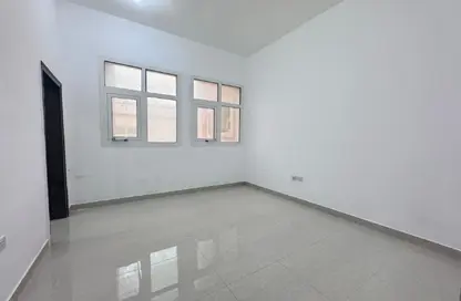 شقة - غرفة نوم - 1 حمام للايجار في مدينة شخبوط - أبوظبي