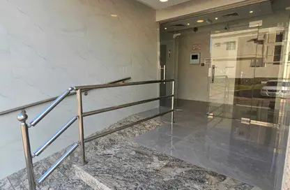 عمارة بالكامل - 8 غرف نوم - 8 حمامات للبيع في ليوارا 1 - عجمان