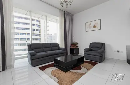 شقة - 2 غرف نوم - 2 حمامات للايجار في جيوفاني بوتيك سويتس - مدينة دبي الرياضية - دبي