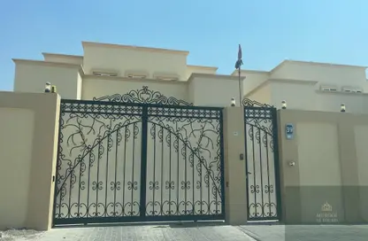 Apartment - Studio - 1 Bathroom for rent in Khalifa City A Villas - Khalifa City A - Khalifa City - Abu Dhabi