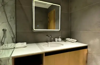 Apartment - 1 Bedroom - 1 Bathroom for sale in Ajman Creek Towers - Al Rashidiya 1 - Al Rashidiya - Ajman