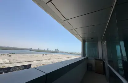 Apartment - 1 Bedroom - 2 Bathrooms for rent in Julphar Residential Tower - Julphar Towers - Al Nakheel - Ras Al Khaimah