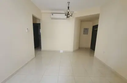 Apartment - 1 Bedroom - 2 Bathrooms for rent in Muwaileh 29 Building - Muwaileh - Sharjah
