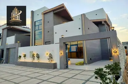 Villa - 4 Bedrooms - 6 Bathrooms for sale in Al Yasmeen 1 - Al Yasmeen - Ajman