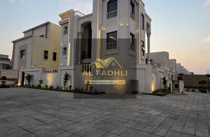 فيلا - 6 غرف نوم - 7 حمامات للبيع في الزاهية جاردنز - الزاهية - عجمان