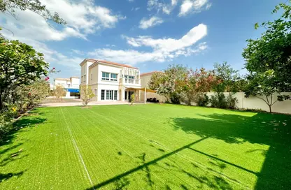 Villa - 2 Bedrooms - 3 Bathrooms for sale in District 16 - Jumeirah Village Circle - Dubai