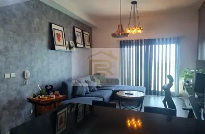 Living / Dining Room image for: Apartment - 1 Bedroom - 1 Bathroom for rent in Bella Rose - Al Barsha South - Al Barsha - Dubai, Image 1