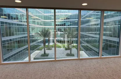 Office Space - Studio for rent in Wafra Commercial Tower - Najmat Abu Dhabi - Al Reem Island - Abu Dhabi