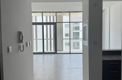 Apartment - Studio - 1 Bathroom for sale in Dubai Wharf Tower 2 - Dubai Wharf - Al Jaddaf - Dubai