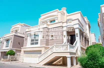 فيلا - 4 غرف نوم - 7 حمامات للايجار في قرية الفرسان - مدينة خليفة - أبوظبي