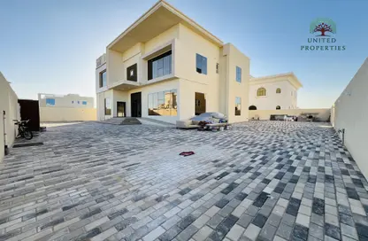 Outdoor House image for: Villa - 5 Bedrooms - 7 Bathrooms for sale in Al Hooshi Villas - Hoshi - Al Badie - Sharjah, Image 1