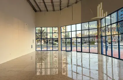 Shop - Studio - 1 Bathroom for rent in Gate Tower 1 - Musheiref - Ajman