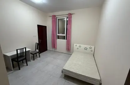 Apartment - 1 Bedroom - 1 Bathroom for rent in Al Hilal City - Fujairah