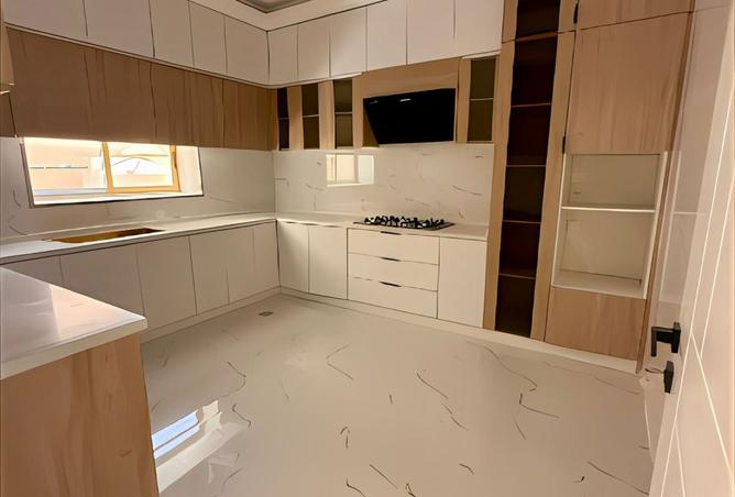 15768015 - صورة العقار 3