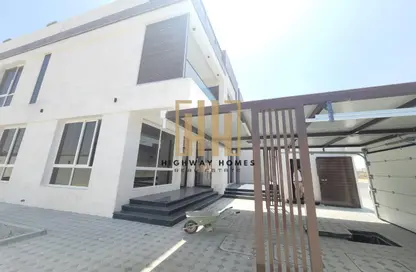 Villa - 5 Bedrooms - 5 Bathrooms for rent in Al Hooshi Villas - Hoshi - Al Badie - Sharjah