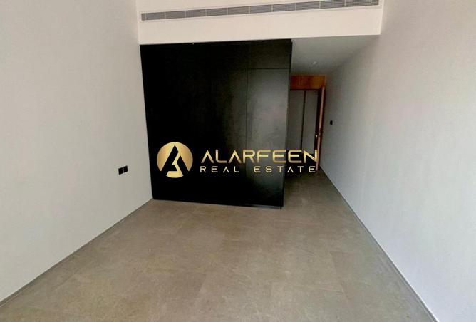 15220711 - Property Image 2