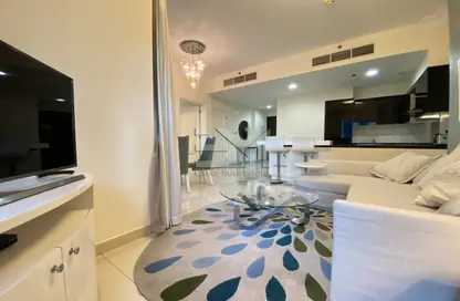 Apartment - 1 Bedroom - 2 Bathrooms for rent in The Signature - Burj Khalifa Area - Downtown Dubai - Dubai