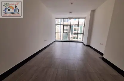 Apartment - 3 Bedrooms - 3 Bathrooms for rent in New Al Taawun Road - Al Taawun - Sharjah