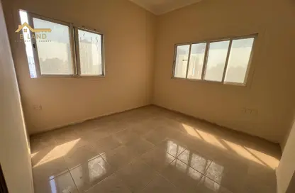 شقة - 2 غرف نوم - 1 حمام للايجار في القليعة - الشرق - الشارقة