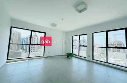 Apartment - 2 Bedrooms - 3 Bathrooms for rent in Al Awadhi Res 2 - Al Satwa - Dubai