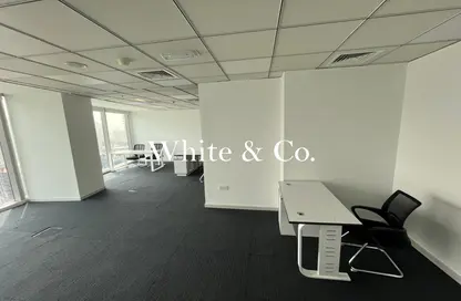Office Space - Studio for rent in The Binary Tower - Business Bay - Dubai