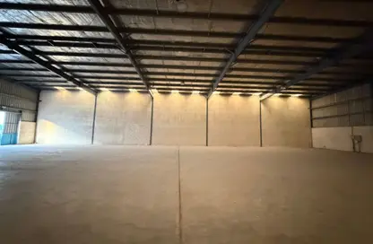 مستودع - استوديو - 1 حمام للايجار في المنطقة الصناعية رقم 12 - المنطقة الصناعية بالشارقة - الشارقة