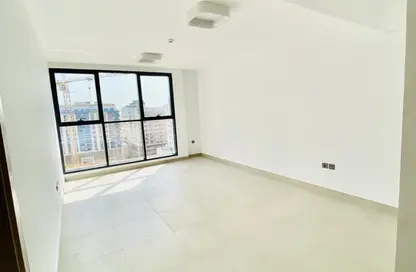 Apartment - 2 Bedrooms - 3 Bathrooms for rent in Al Awadhi Res 2 - Al Satwa - Dubai